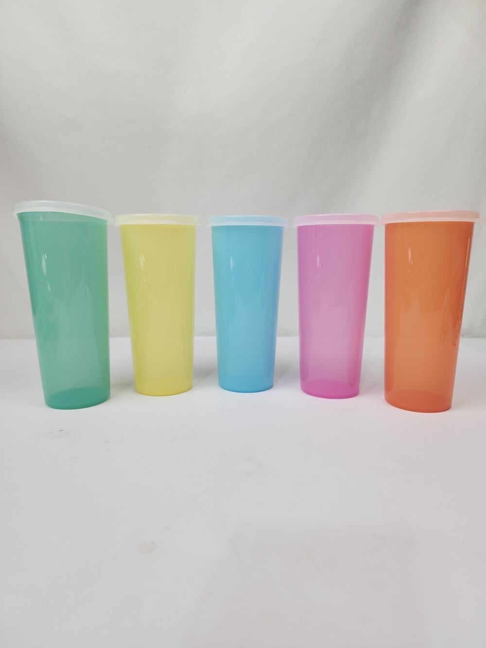 5 Tupperware 16 Oz Ice Tea Pastel Tumblers 5107 Tall Glasses w/Lids 4922 Glossy
